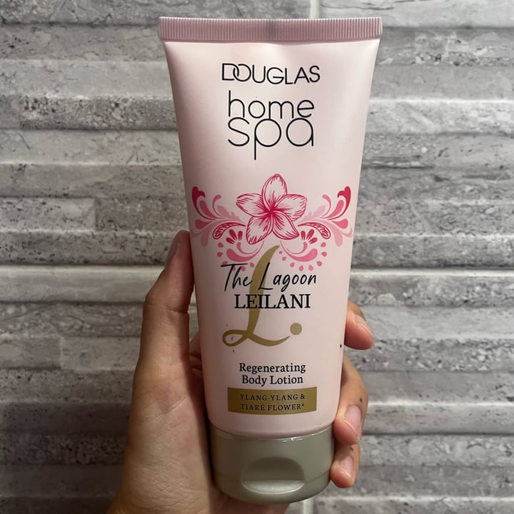 photo of Douglas home spa body lotion rigenerante shared by @giuliettaveg on  26 Sep 2023 - review