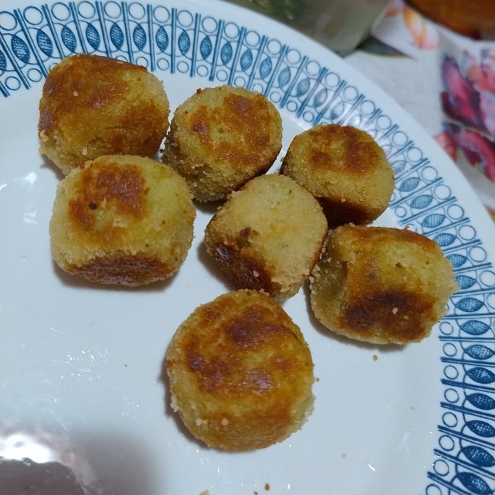 photo of Despar Veggie Polpette vegetali bio broccoli e patate shared by @sofia-lanzoni on  08 Apr 2025 - review