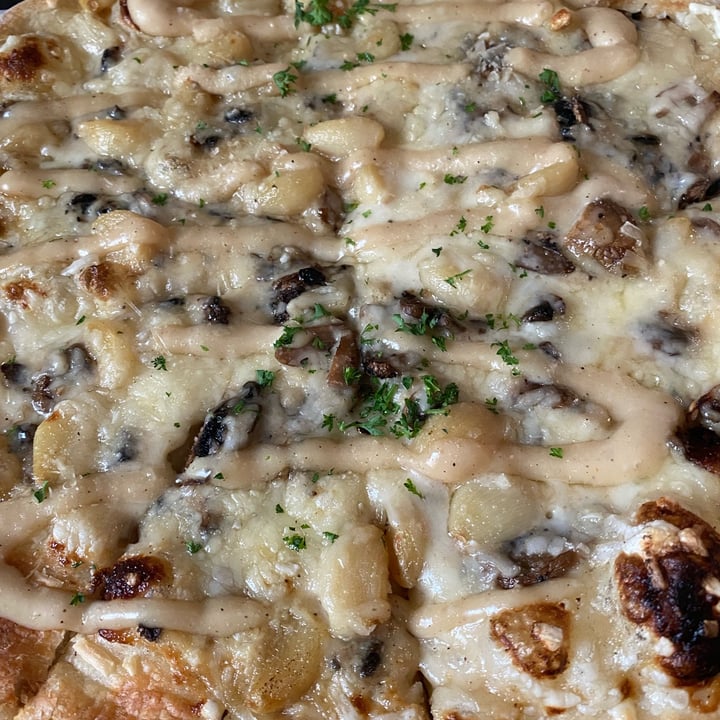 photo of The Attic Bar & Stage Vegan Monthly Feature Pizza (Mushroom Garlic Alfredo) shared by @corenawalby on  17 Jul 2025 - review