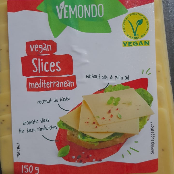 photo of Vemondo Vegan slices mediterranean shared by @danielgl on  13 Oct 2023 - review