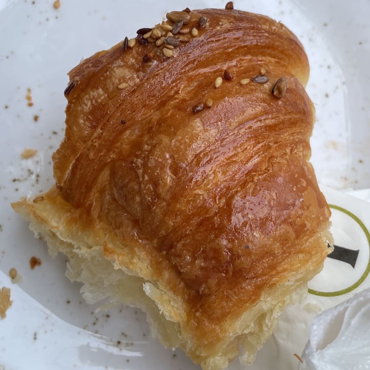 photo of Primo Miglio di Conti Mirco brioches vegana shared by @caterinacc on  01 Nov 2023 - review