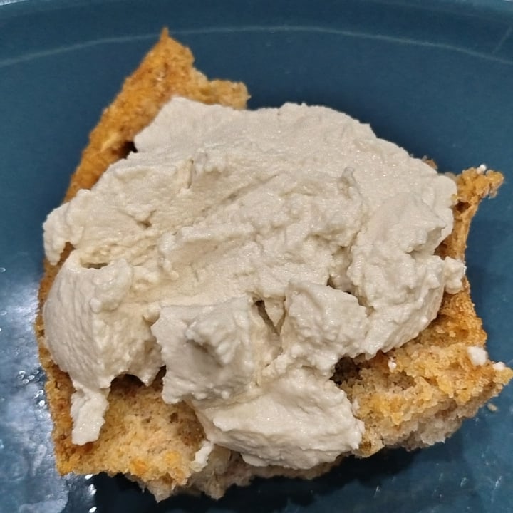 photo of julietta lab Ricotta di mandorle shared by @joellevd on  11 Aug 2025 - review