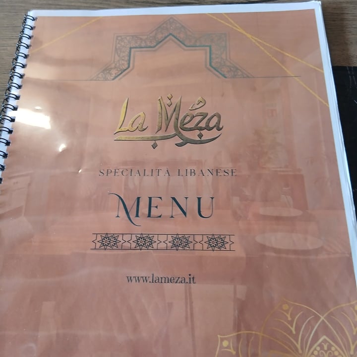 photo of La Meza Falafel shared by @ericaeroica on  05 Aug 2025 - review