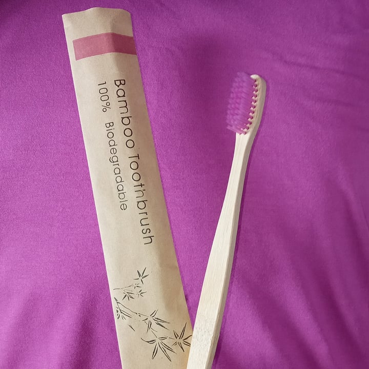 photo of Bamboo toothbrush Bamboo toothbrush shared by @estrelaveg on  03 Mar 2024 - review