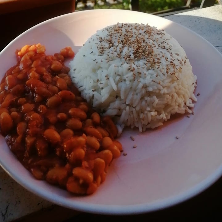 photo of Heinz Baked beans in a rich tomato sauce shared by @edengarden on  29 Nov 2023 - review