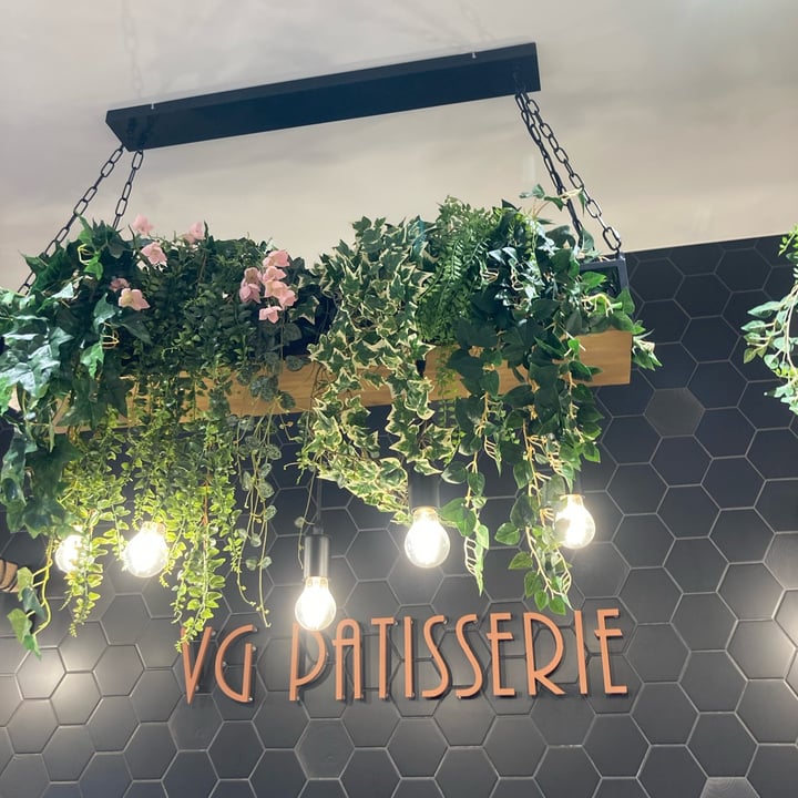 photo of VG Pâtisserie - Pâtisserie Végétale Tartelettes citron shared by @asiayportia on  19 Mar 2024 - review