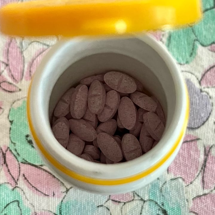 photo of Longlife B-12 50 mcg shared by @chiadefe on  23 May 2025 - review