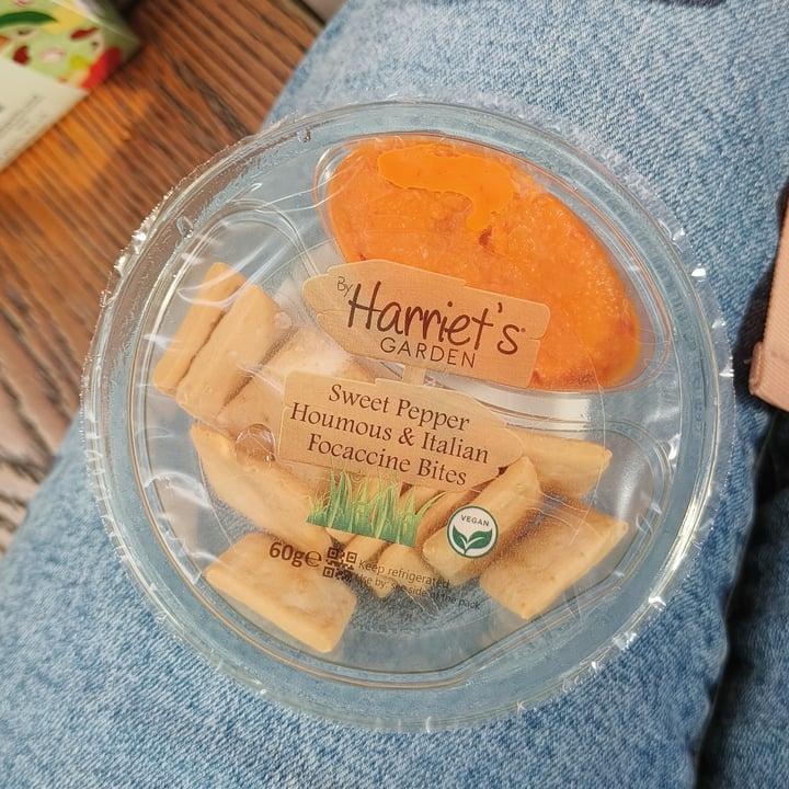 photo of Harriet’s garden Sweet Pepper Houmous & Italian Focaccine Bites shared by @aliceilis on  30 Aug 2023 - review