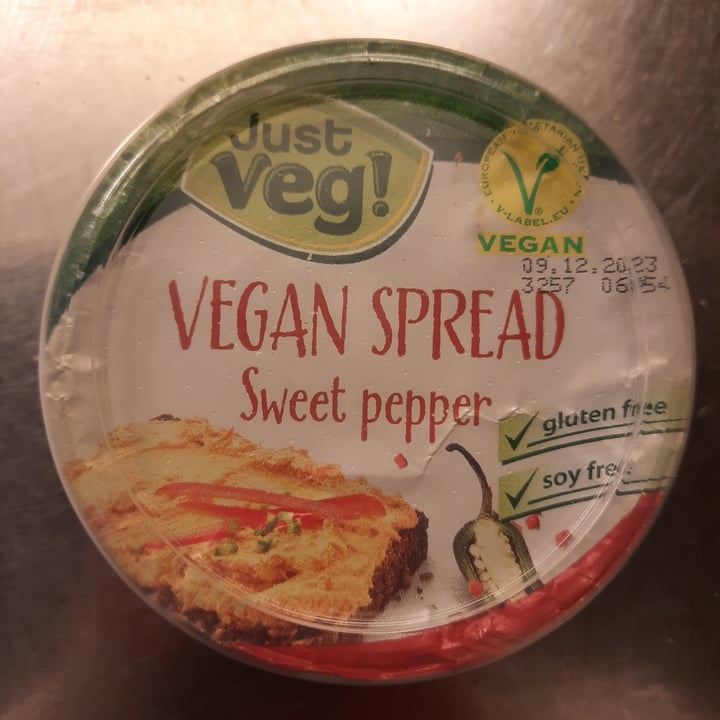 photo of Just Veg! (ALDI Italy) Vegan spread sweet pepper shared by @lindacolombo on  27 Dec 2023 - review