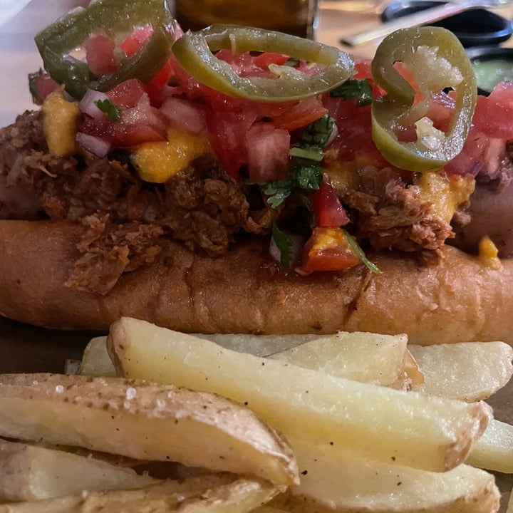 photo of Pali Pali Alameda hot dog shared by @chica-polemica on  08 Jun 2024 - review