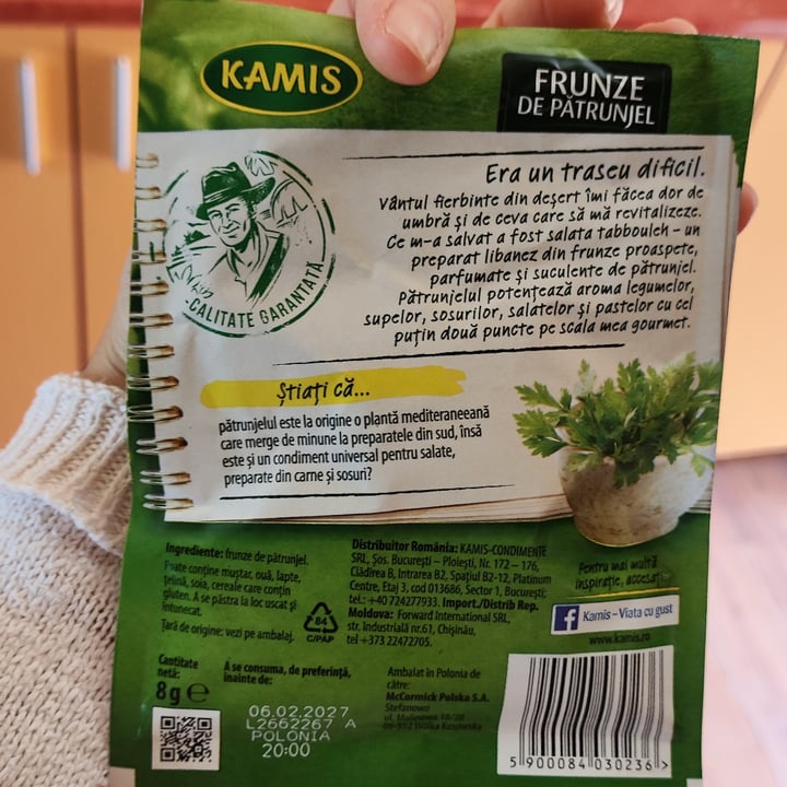 photo of Kamis dry parsley leaves shared by @goe on  25 Apr 2024 - review