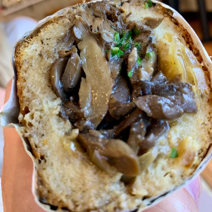 photo of Tony & Pete’s The Mushroom shared by @toddsebastian on  01 Jan 2025 - review