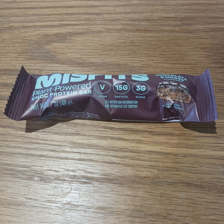 photo of Misfits chocolate s’mores shared by @heartartichokehearts on  05 May 2024 - review