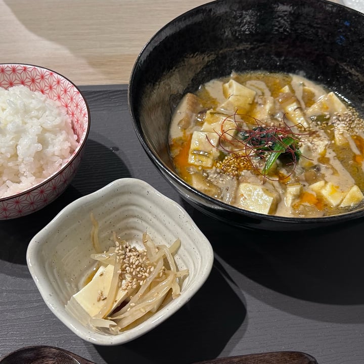 photo of TSUMINAKI Mapo Tofu “mild” white sesame vegan mapo tofu shared by @ilariaqualcosa on  22 Sep 2025 - review