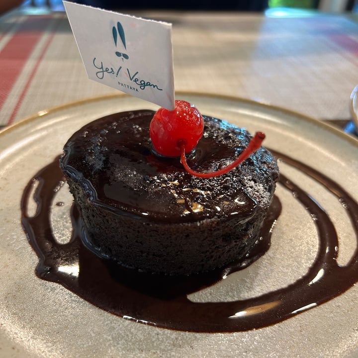 photo of Yes! Vegan Bed & Vegan Foods chocolate lava cake shared by @sharsiva4 on  06 Sep 2023 - review