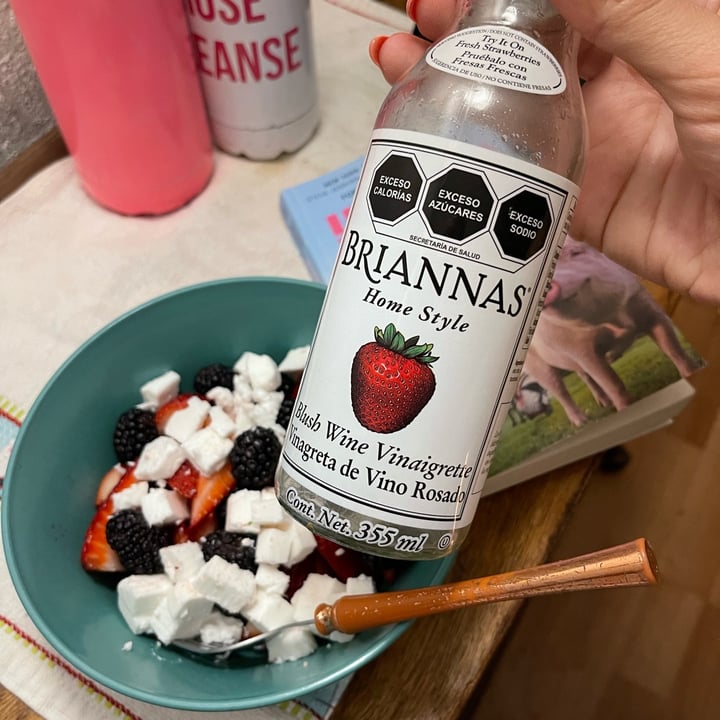 photo of Brianna's Fine Salad Dressings Blush Wine Vinaigrette Dressing shared by @its-dafne-vitch on  24 Mar 2024 - review