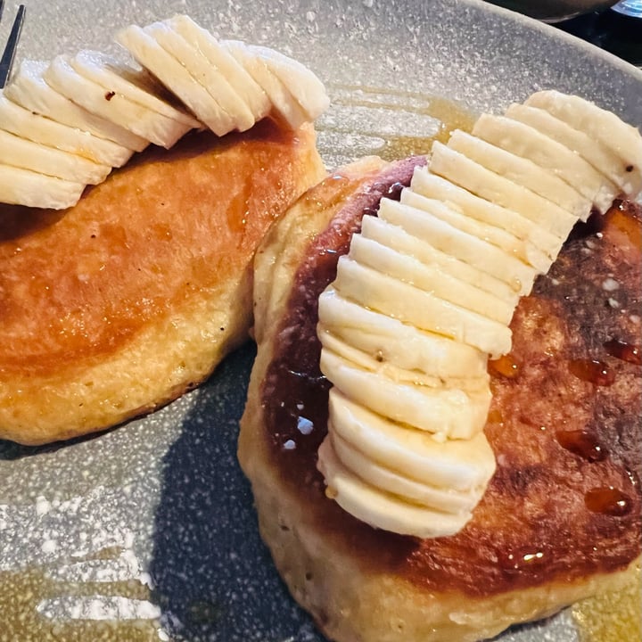 photo of Mad Cucumber Breakfast Pancakes With Bananas And Maple Syrup. shared by @karenbc on  15 Oct 2023 - review