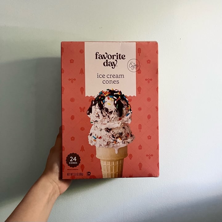 photo of Favorite day Ice Cream Cones shared by @oliviazheng on  29 May 2024 - review