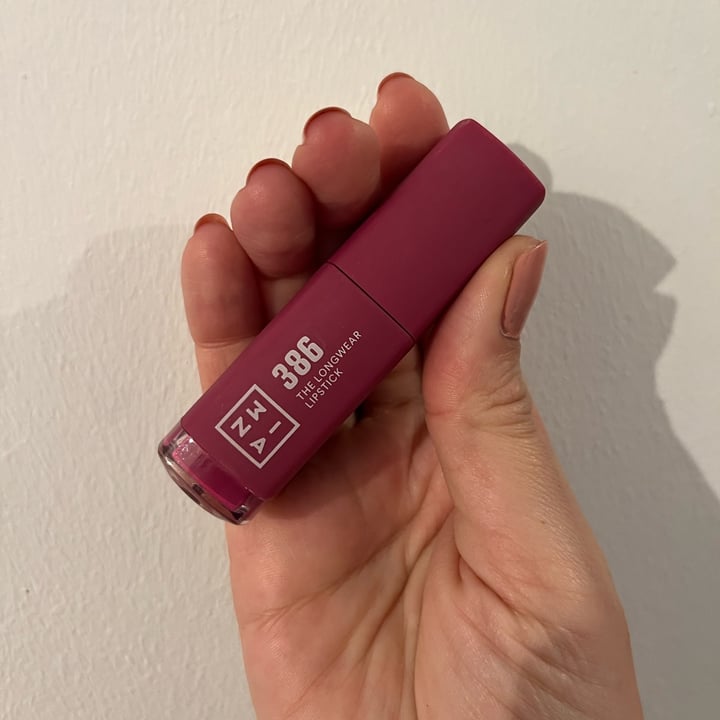 photo of 3INA 386 lipstick shared by @lauftv on  20 Mar 2023 - review