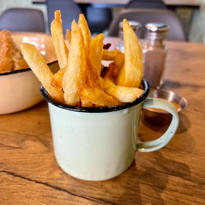 photo of Lekker Vegan Fourways Crispy Chips shared by @jeanne-marie on  01 Jun 2023 - review