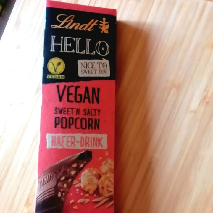 photo of Lindt Hello Vegan Sweet & Salty Popcorn shared by @freyr77 on  12 Jul 2023 - review