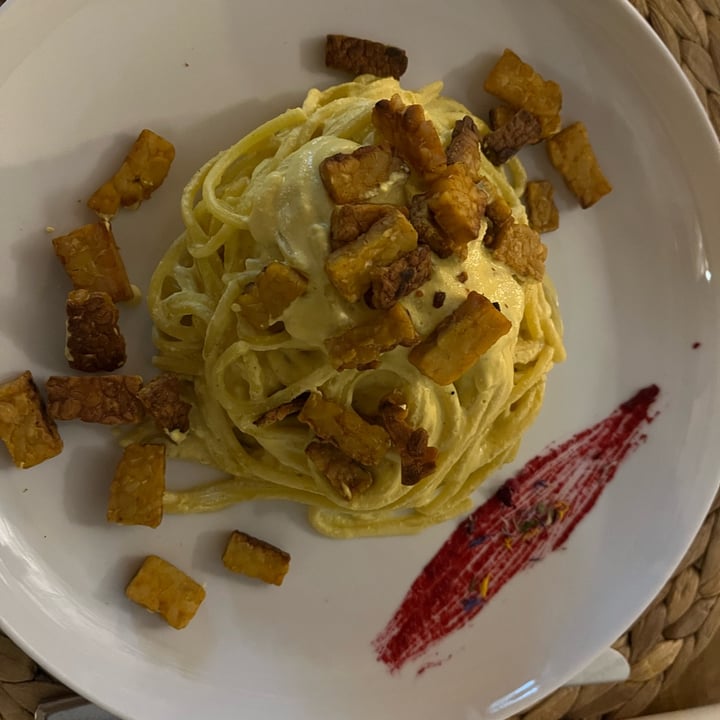 photo of Samsara e Volta Rossa Spaghetti trafilati al bronzo alla carbonara vegan shared by @isarab on  17 Dec 2022 - review