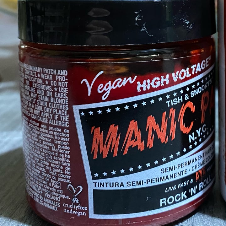 photo of Manic Panic ROCK ‘N’ ROLL® RED shared by @veggiedann on  30 Apr 2023 - review