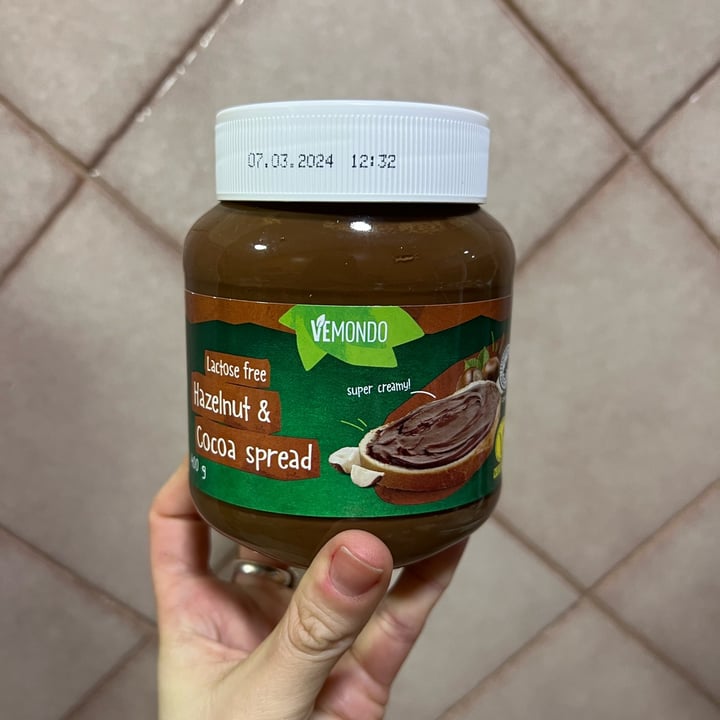 photo of Vemondo lactose free hazelnut & cocoa spread shared by @marta12 on  26 Feb 2023 - review