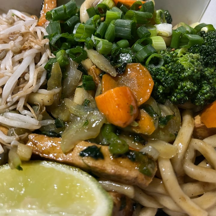Wok Box Kelowna Central City, Kelowna, Canada Sweet Mongolian Noodle