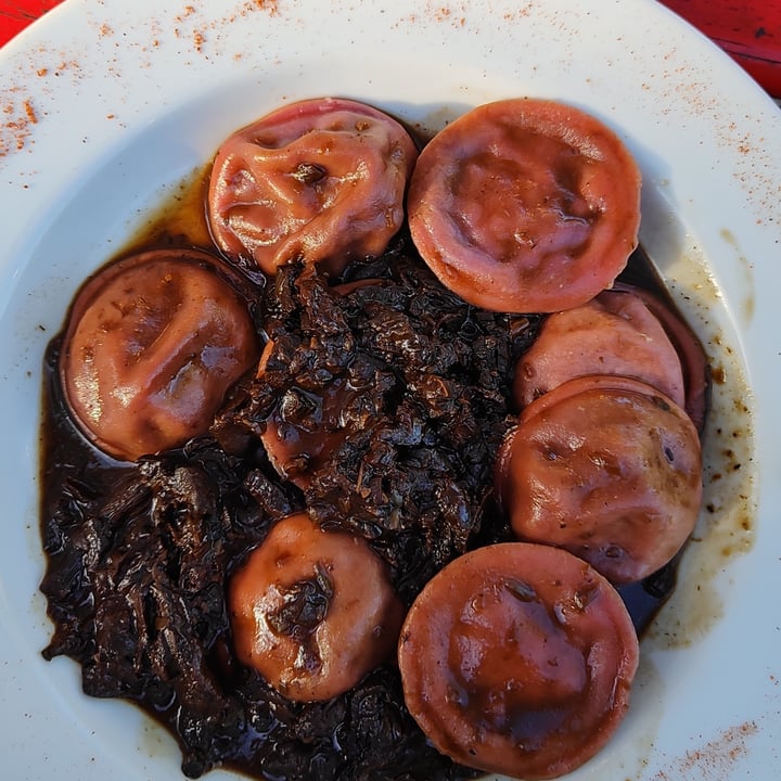 photo of Macedo sorrentinos con salsa de hongos shared by @muel on  04 Jun 2023 - review