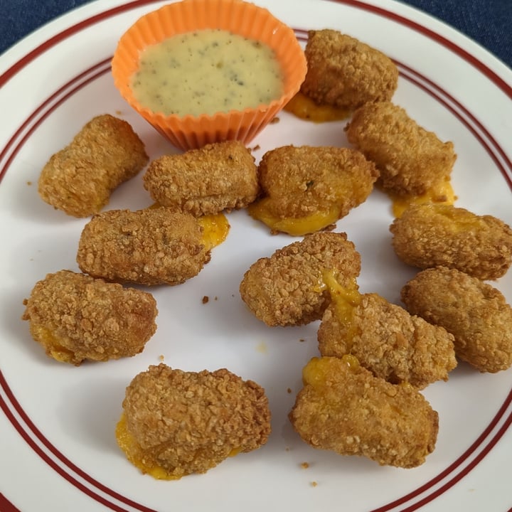 photo of Wholly veggie Cheddar Style Jalapeño Sticks shared by @tina360 on  19 Jan 2023 - review