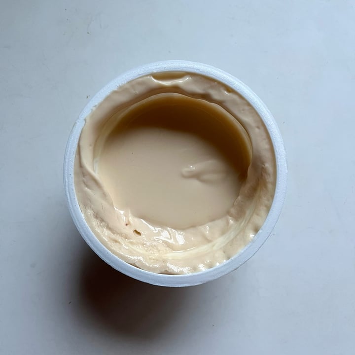 photo of Ayo Vanilla Almondmilk Yogurt shared by @kyu on  01 Mar 2023 - review