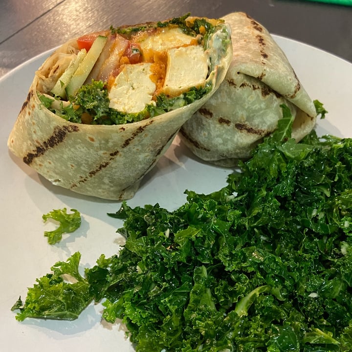 photo of Kale My Name Buffalo Tofu Wrap shared by @crueltyfreeyouandme on  16 Jun 2023 - review