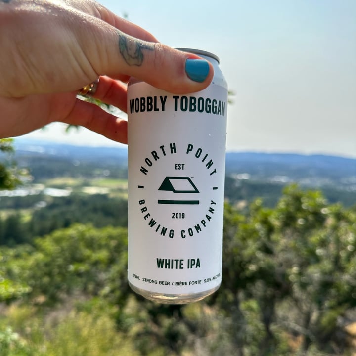North Point Brewing Company Wobbly Toboggan White IPA Review abillion