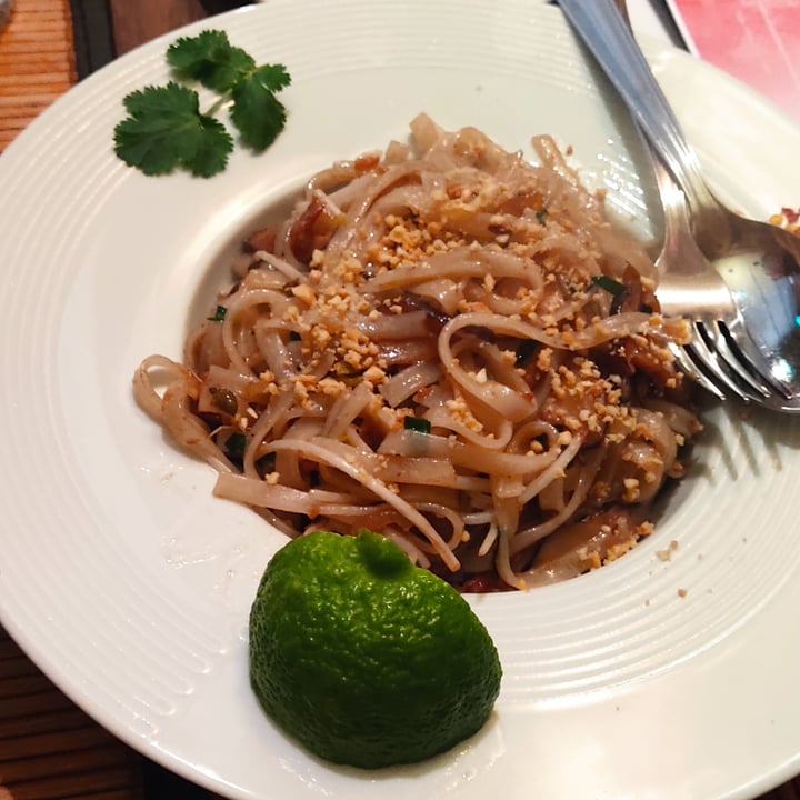 photo of Bali Bar Vegan pad thai shared by @ladybird1 on  17 Apr 2023 - review