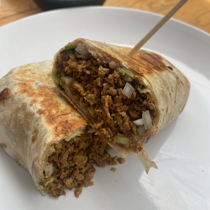 photo of Veganteria Burrito De Soya shared by @akgonzd on  18 Feb 2023 - review