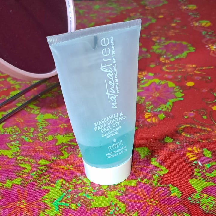 photo of Millanel Mascarilla peel off shared by @marianelaibanez on  07 Aug 2023 - review