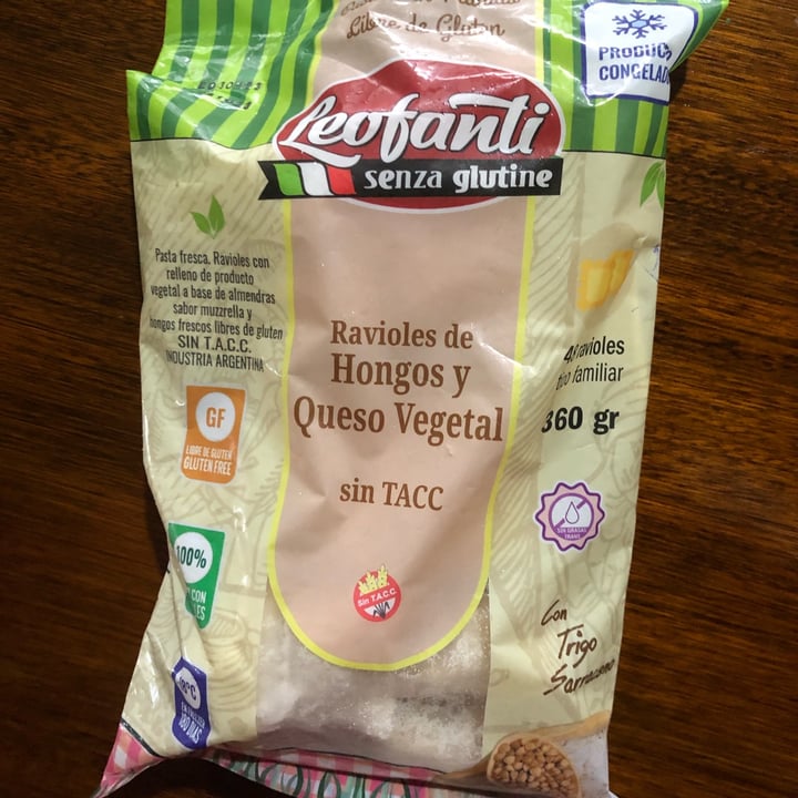 photo of Leofanti Ravioles de hongos y queso vegetal shared by @aylugiussi on  25 May 2023 - review