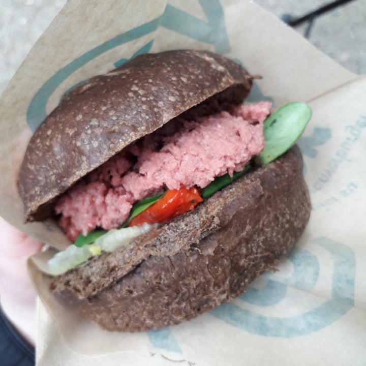 photo of Van Ver Burger Piemunteis shared by @sus11 on  30 Apr 2023 - review