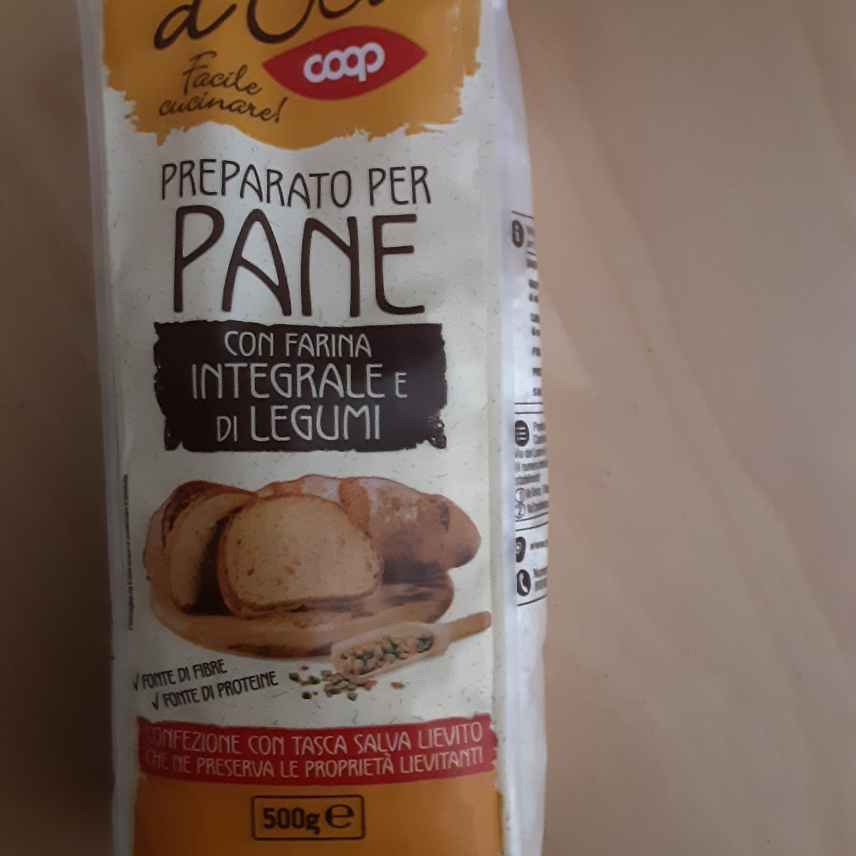 pane con farina integrale e di legumi from Coop - Vegan Product Reviews ...