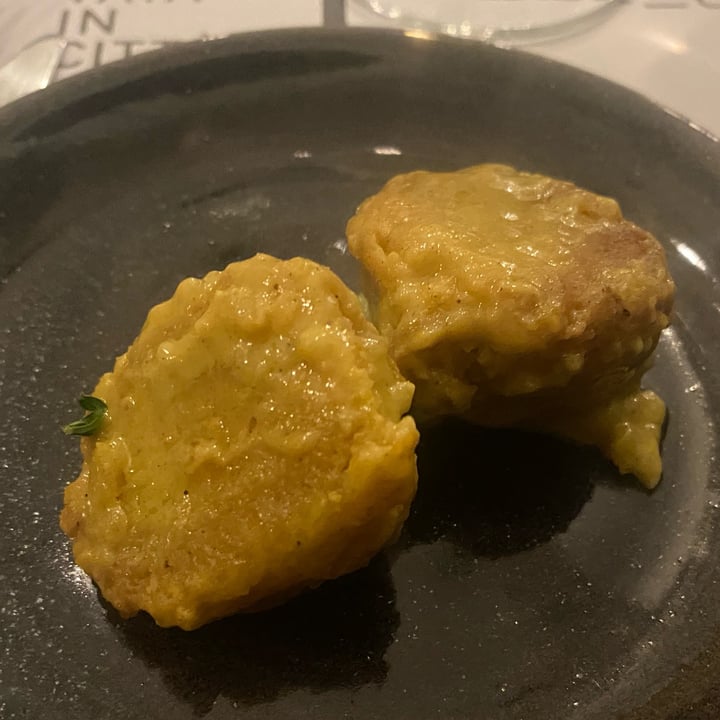 photo of Cantina Urbana Polpette vegane con crema al cocco e curry shared by @mavi79 on  30 Jan 2023 - review
