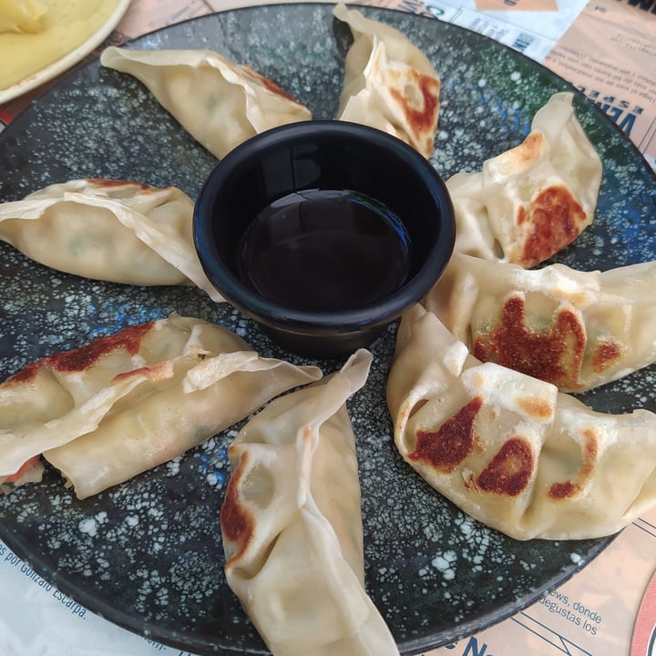 photo of Viva Chapata Gyozas shared by @angelesrocaz on  06 May 2023 - review