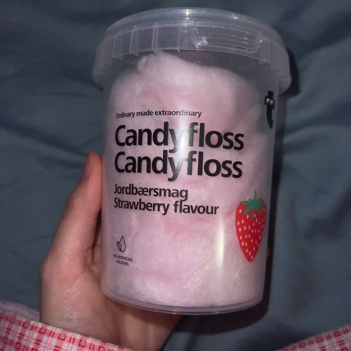photo of Flying Tiger Strawberry candyfloss shared by @chiaramerli on  04 Jan 2023 - review