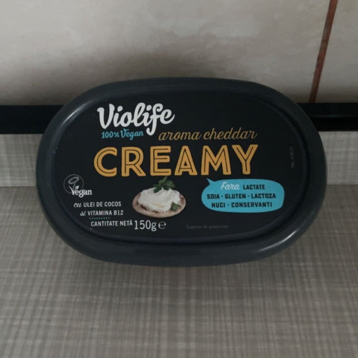 photo of Violife creamy cheddar shared by @vegan737363 on  20 Feb 2023 - review
