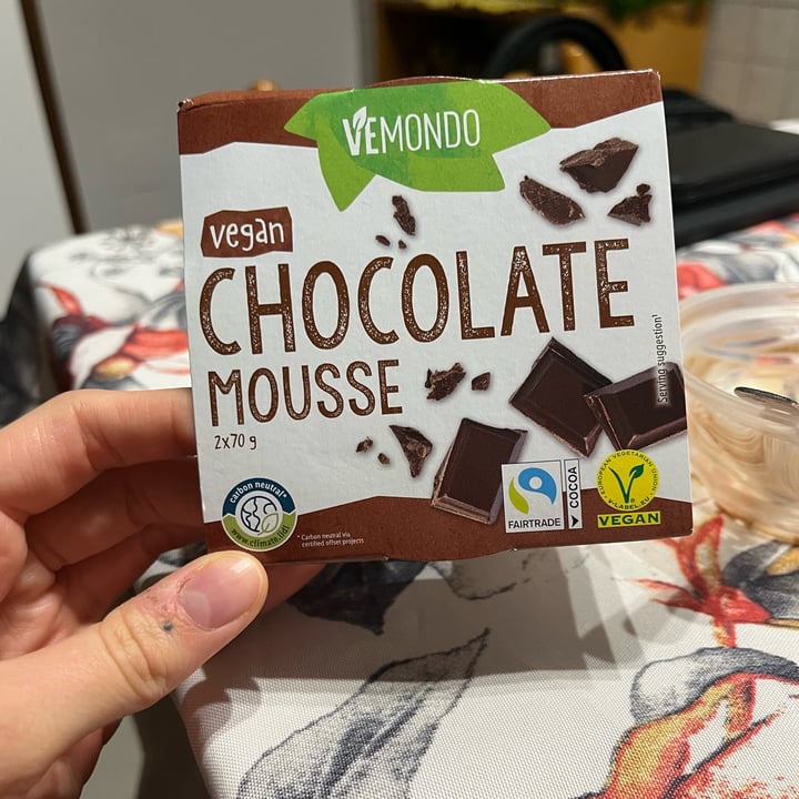 photo of Vemondo vegan chocolate mousse shared by @giuliettaveg on  12 Feb 2023 - review