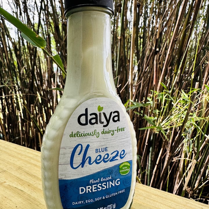 photo of Daiya Blue Cheese dressing shared by @sharksmeoow on  23 May 2023 - review