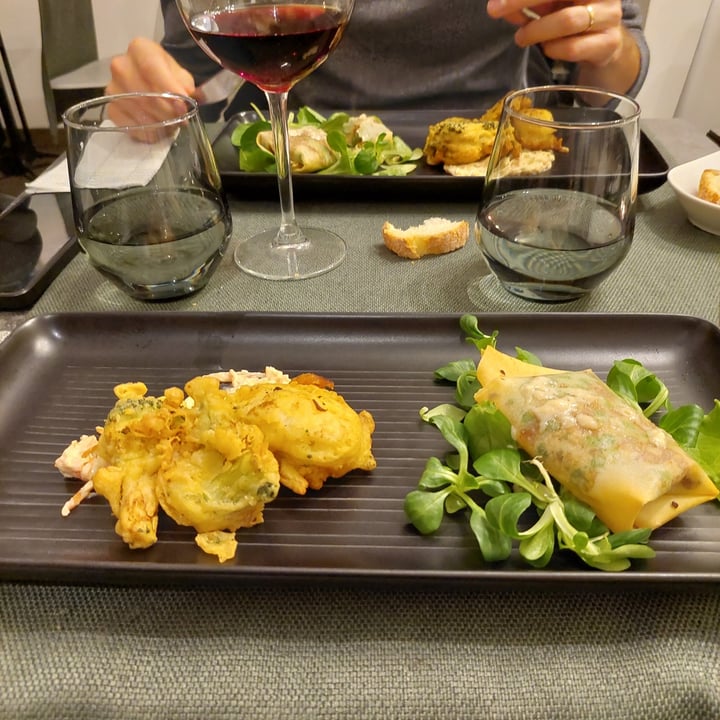 photo of Panghea Ristorante verdure pastellate e involtino macinato e piselli shared by @bibiabc on  31 Dec 2022 - review