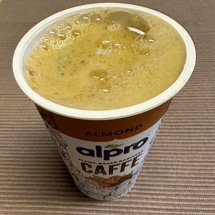 photo of Alpro Plant-based Baristas Almond/Mandel Caffe shared by @vanille on  06 Jul 2023 - review