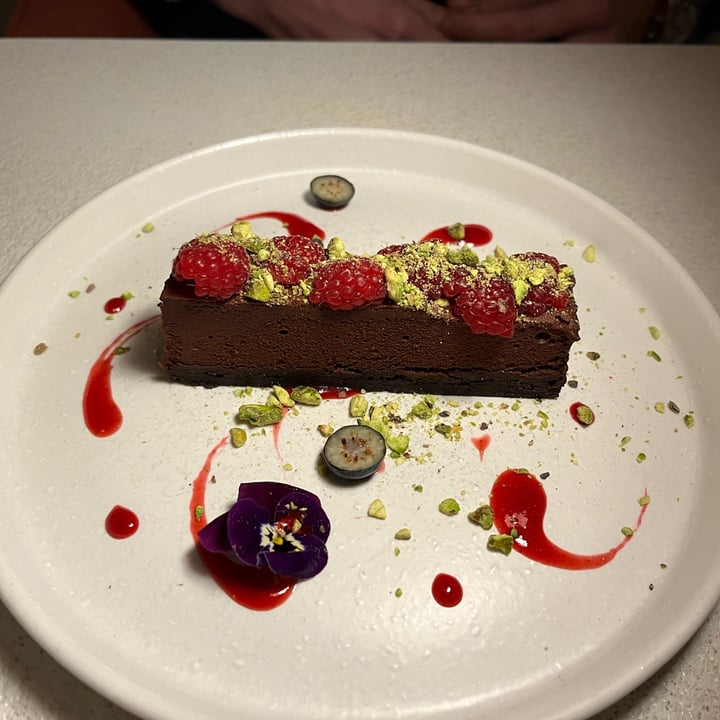 photo of MUDRÁ Plant Based - Madrid Explosión de chocolate shared by @irenevegan on  28 Feb 2023 - review