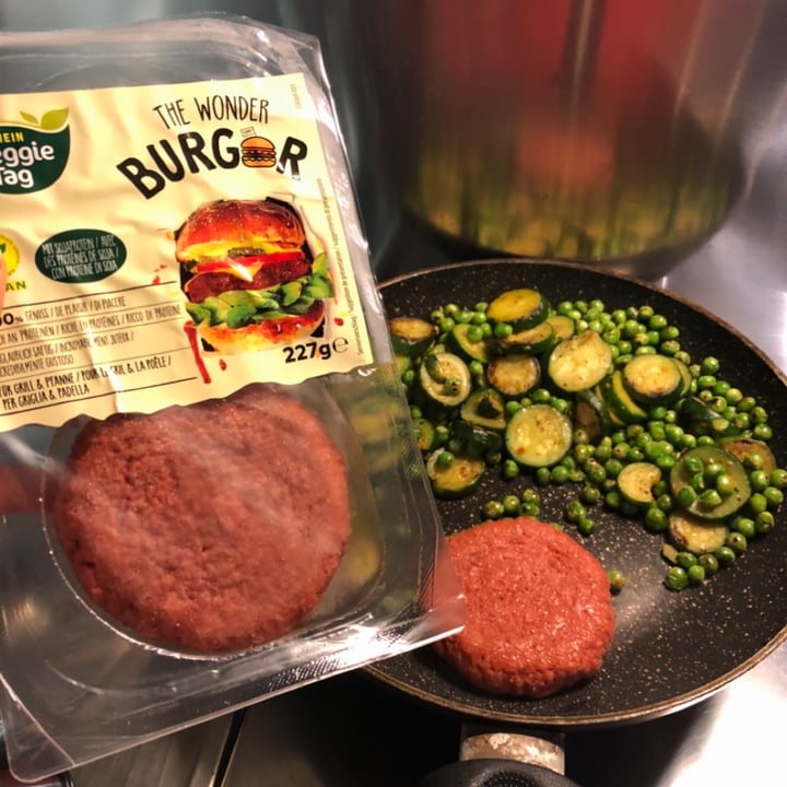 photo of hamburguer vegatal veggie tag hamburguer vegetal sabor carne shared by @eterella on  30 Jun 2023 - review
